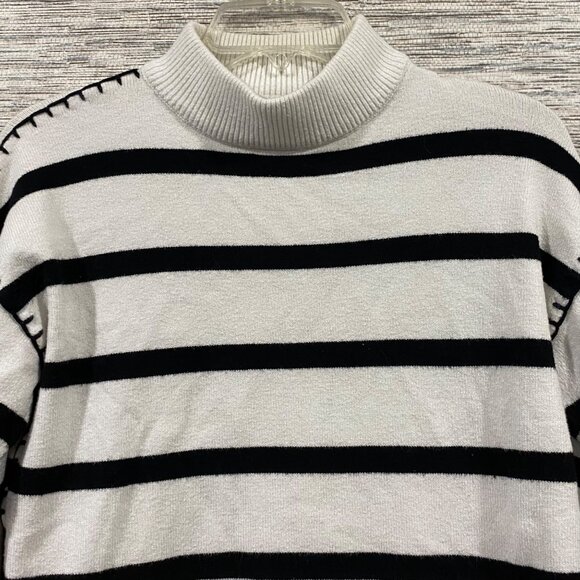 📍Wednesday Addams Striped Sweater Bold Stitching Gothic Academia Back-to-School - Picture 3 of 5